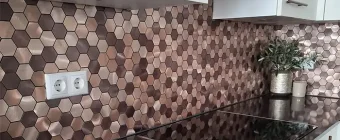 painéis-de-parede-de-cozinha-hexagonais.webp